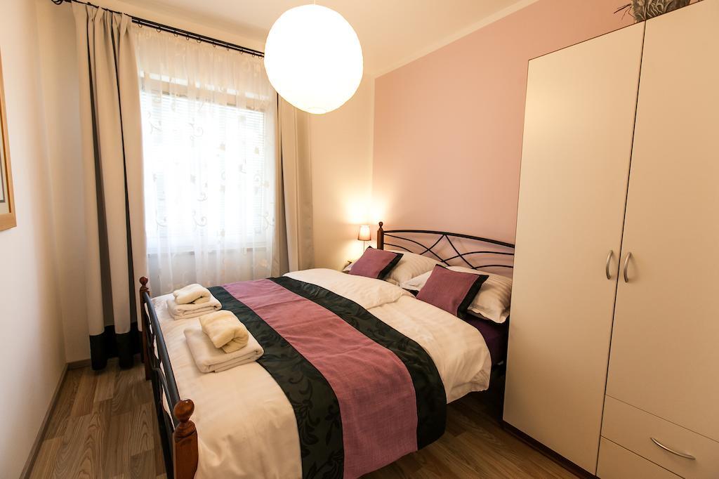 Villa Maria Krk Town Habitación foto