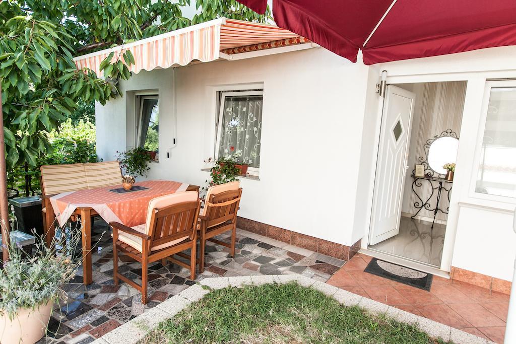 Villa Maria Krk Town Habitación foto